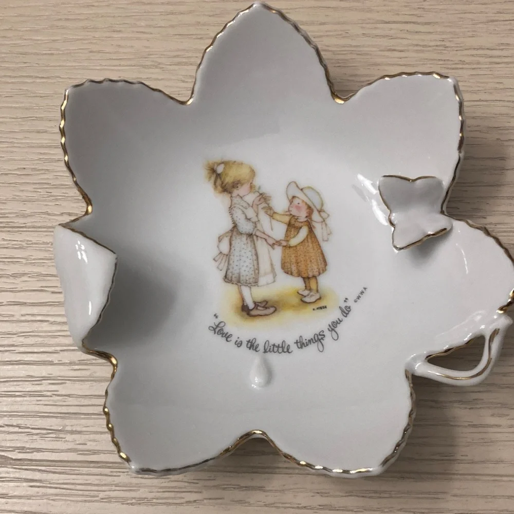 Holly Hobby vintage  porcelain trinket dish